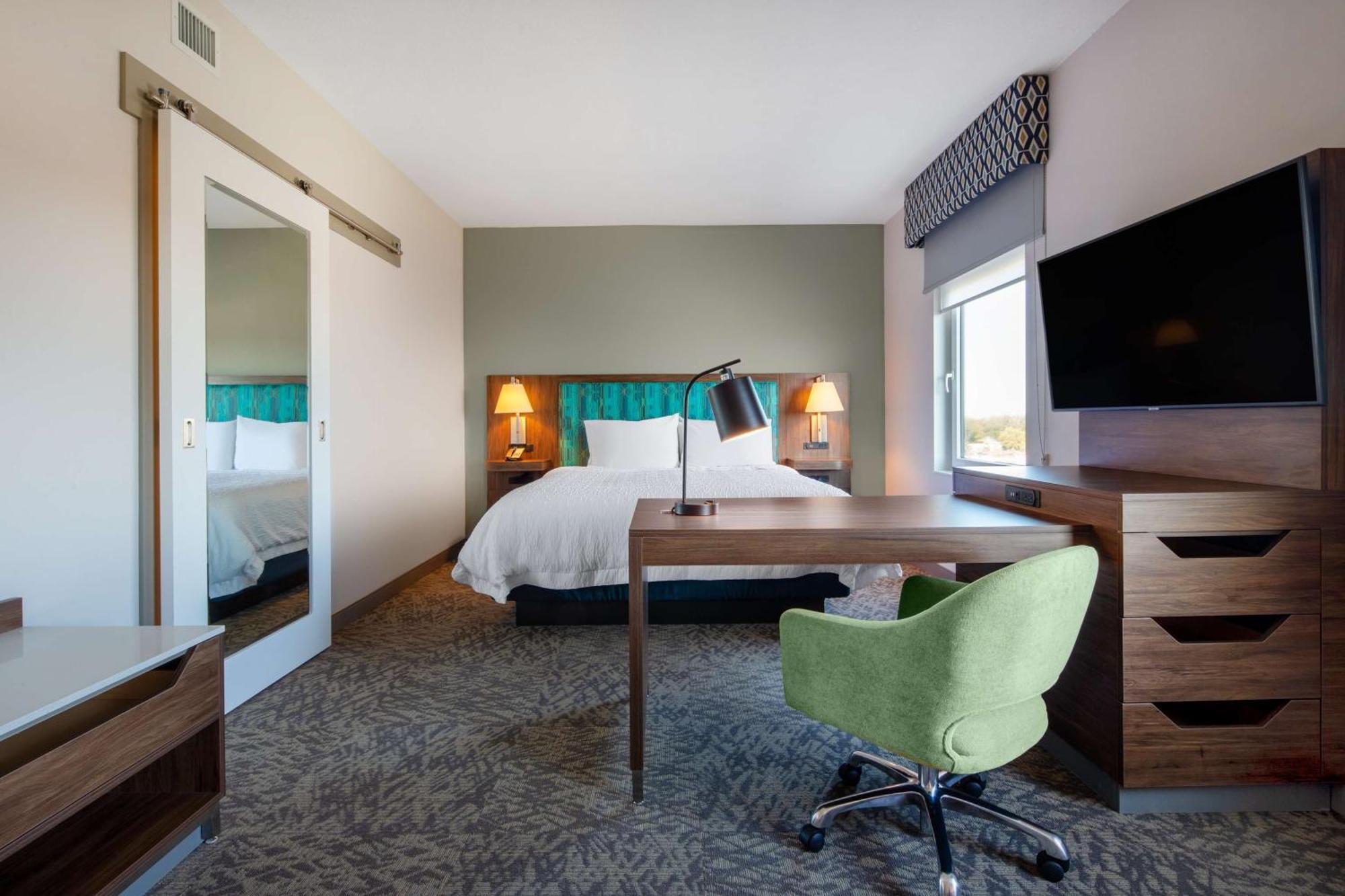 Hotel Hampton & St. Albert, Ab